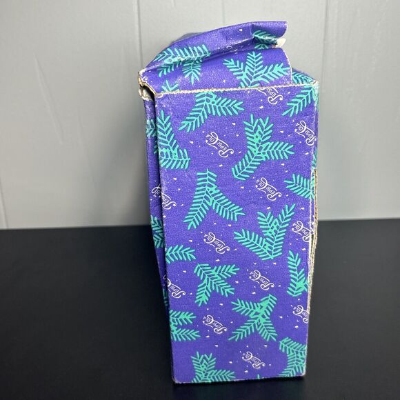 Vintage 1992 PEPSI "It's A Wonderful Life" Boxed Gift Set VHS Tape & 2 Glasses - Picture 4 of 12